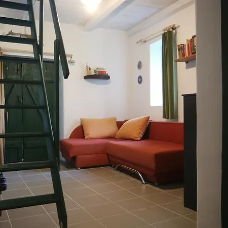 Casa de Férias By The Woods Balatonhenye