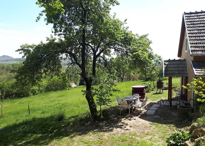 By The Woods Ferienhaus Balatonhenye